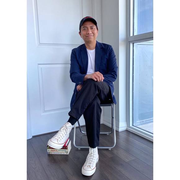 Meet your Posher, Dennis - Picture 1 of 1